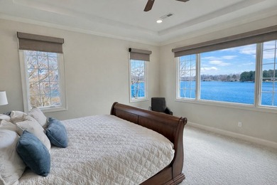 Custom lakefront home with high-end finishes + meticulous - photo 7