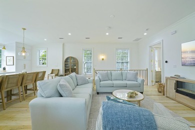 Designed by Robert Orr, this home is perfectly positioned on a - photo 19