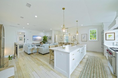 Designed by Robert Orr, this home is perfectly positioned on a - photo 23