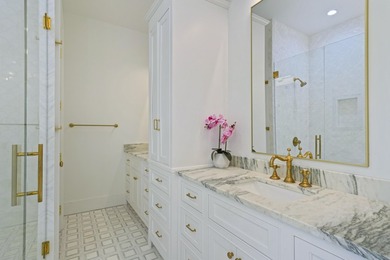 Designed by Robert Orr, this home is perfectly positioned on a - photo 29