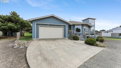 Custom Built Home Walking Distance to No Stair Beach Access! - photo 2
