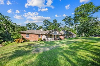 This property has LOTS of extras. Located on a quite dead-end - photo 35