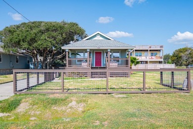 Located in the super popular South Rockport area just a few - photo 1