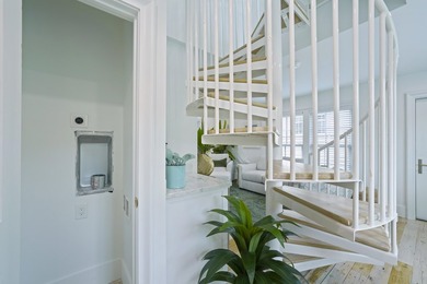 Designed by Robert Orr, this home is perfectly positioned on a - photo 44