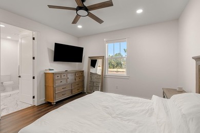 PRICED TO SELL!! CLOSEST FREEPORT COMMUNITY TO THE 30a - photo 18