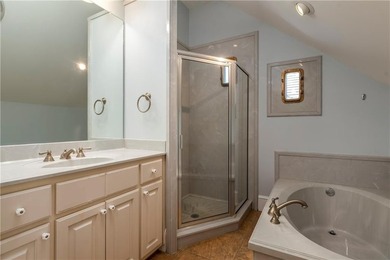REDUCED PRICE! Welcome to 705 Hernando Place. This home has been - photo 33