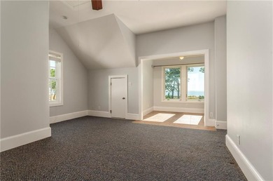 REDUCED PRICE! Welcome to 705 Hernando Place. This home has been - photo 37