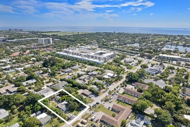 ABSOLUTELY GORGEOUS TRIPLEX | PRIME PALM BEACH LOCATION | HUGE - photo 8