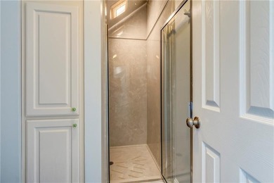 REDUCED PRICE! Welcome to 705 Hernando Place. This home has been - photo 39