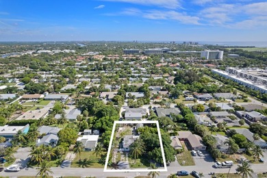 ABSOLUTELY GORGEOUS TRIPLEX | PRIME PALM BEACH LOCATION | HUGE - photo 9