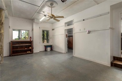 REDUCED PRICE! Welcome to 705 Hernando Place. This home has been - photo 41
