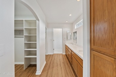 Welcome to this stunning 3-bedroom, 2-bathroom home, perfectly - photo 43