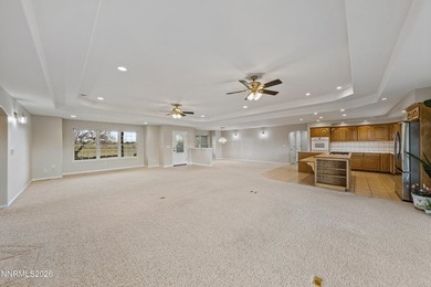 Welcome to this stunning 3-bedroom, 2-bathroom home, perfectly - photo 46