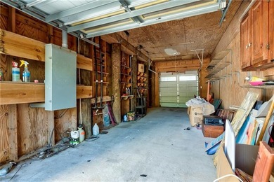 REDUCED PRICE! Welcome to 705 Hernando Place. This home has been - photo 47