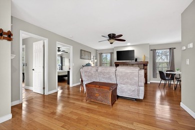 Fully furnished lake-area retreat located in The Falls at Center - photo 3