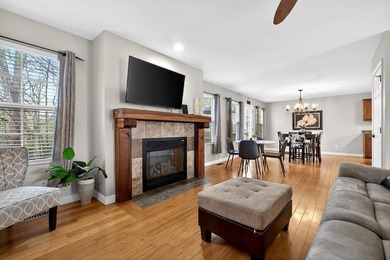Fully furnished lake-area retreat located in The Falls at Center - photo 4