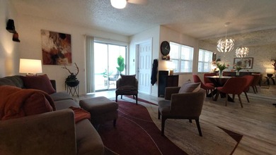 Inviting, light-filled, and impeccably renovated extra-large - photo 8