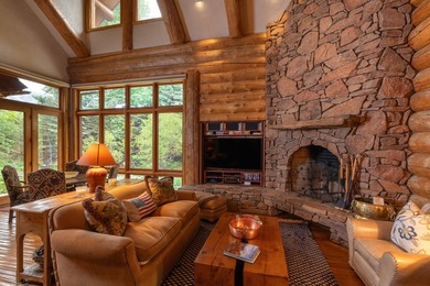 This incredible waterfront lodge could not be replicated at this - photo 21