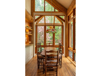 This incredible waterfront lodge could not be replicated at this - photo 23