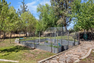 Situated on 4.72 beautifully maintained acres, this updated 3 - photo 25