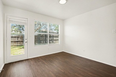Welcome to this impressive 5-bedroom, 3.5-bathroom two-story - photo 29