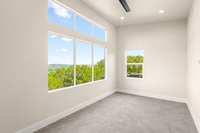 Views for Days! New construction 4bed/5.5 bath, on 1.07 acres - photo 34