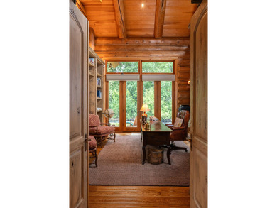 This is the Sun Valley compound you have been waiting for - photo 14