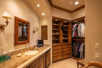 This is the Sun Valley compound you have been waiting for - photo 20