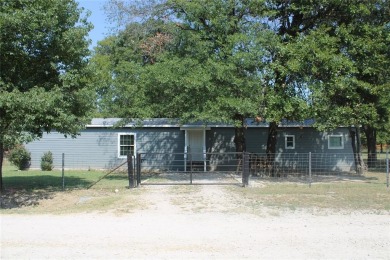 Lake Home For Sale in West Tawakoni, Texas