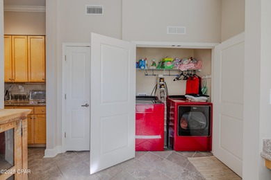 Great Opportunity to purchase a rare executive Penthouse unit in - photo 22