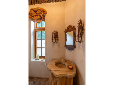 This is the Sun Valley compound you have been waiting for - photo 24