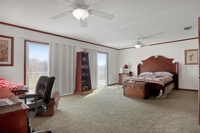 MOTIVATED SELLER!! Welcome to your picture-perfect homestead, a - photo 29