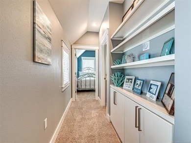 Discover lakeside bliss at 39 Boardwalk in the heart of Carlton - photo 35