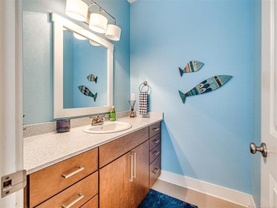 Discover lakeside bliss at 39 Boardwalk in the heart of Carlton - photo 36
