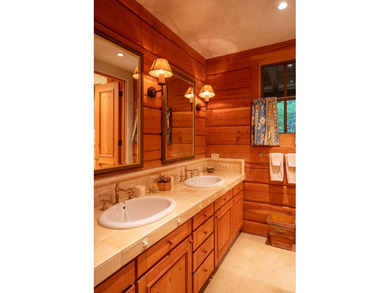 This is the Sun Valley compound you have been waiting for - photo 39