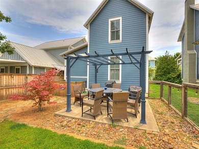 Discover lakeside bliss at 39 Boardwalk in the heart of Carlton - photo 41