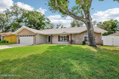 Welcome to this beautifully updated 3-bedroom, 2-bath home - photo 3
