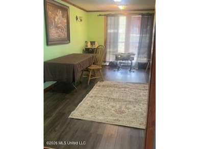 Charming country property with investment potential! This - photo 5