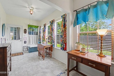 This Fabulous Home has so Many Custom Upgrades and Renovations!! - photo 14