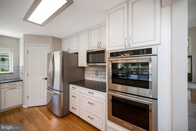 Welcome to 110 Lee Circle, a custom-built, elegant, waterfront - photo 15