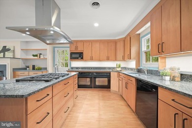 Experience the best of both worlds-a distinctive Glen Echo home - photo 17
