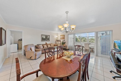 Lake Condo For Sale in Palm Springs, Florida