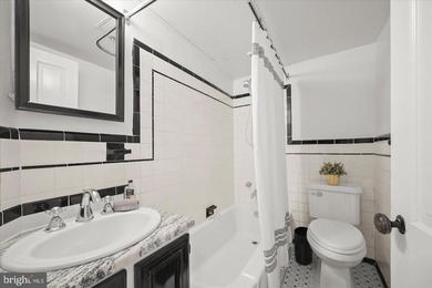 Experience the best of both worlds-a distinctive Glen Echo home - photo 24