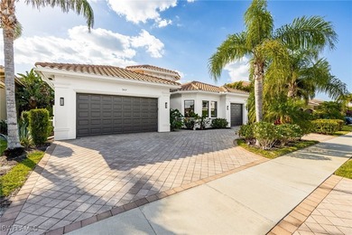 FRESHLY UPDATED and better than ever, this impressive Riverstone - photo 5