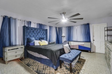 The ultimate beach house-look at your watch, and in just three - photo 7