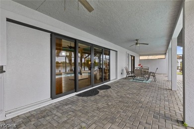 Experience the ultimate waterfront lifestyle in this stunning 3 - photo 33
