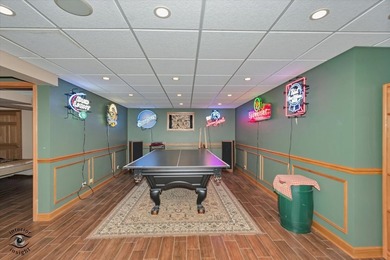 Beautifully maintained 5-bedroom, 3.5-bath home with over three - photo 37