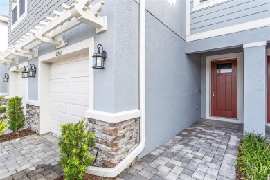 (private lake, pond, creek) Townhome/Townhouse Sale Pending in Odessa Florida