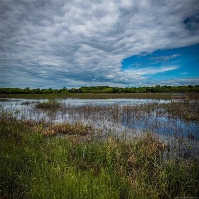 (private lake, pond, creek) Acreage For Sale in Chandler Oklahoma