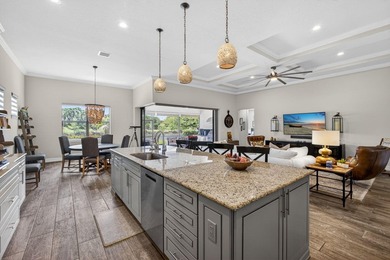 Welcome to your own slice of paradise in this beautifully - photo 17